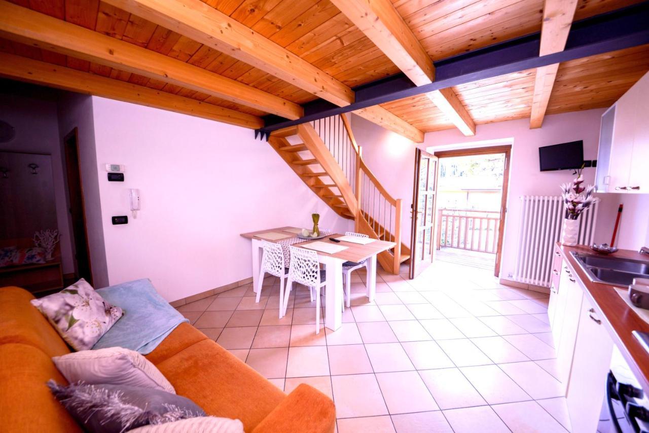 Walk 2 Town Apartamento Arco Exterior foto