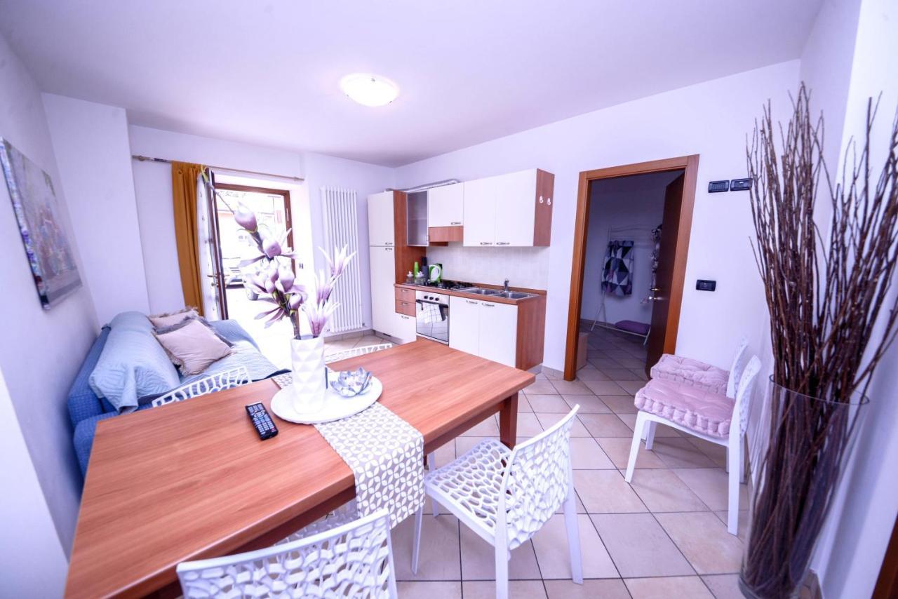 Walk 2 Town Apartamento Arco Exterior foto