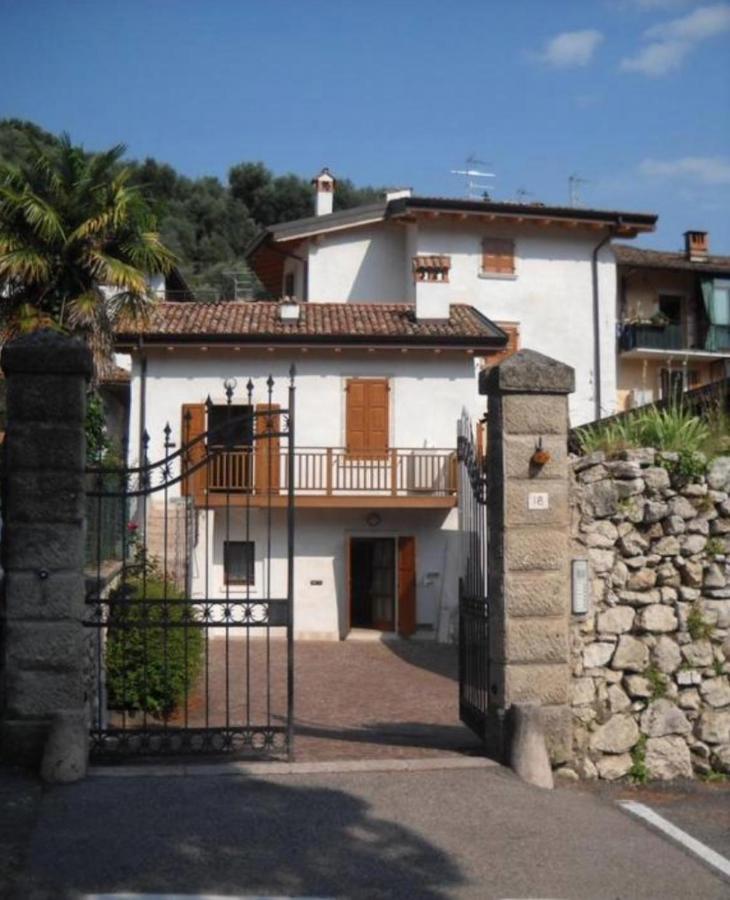 Walk 2 Town Apartamento Arco Exterior foto